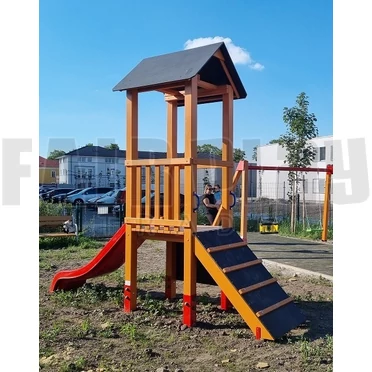 Plútó kis csúszda tetővel rampával