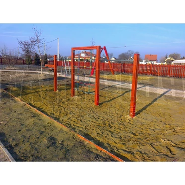 Plútó nyújtó mászóhálóval